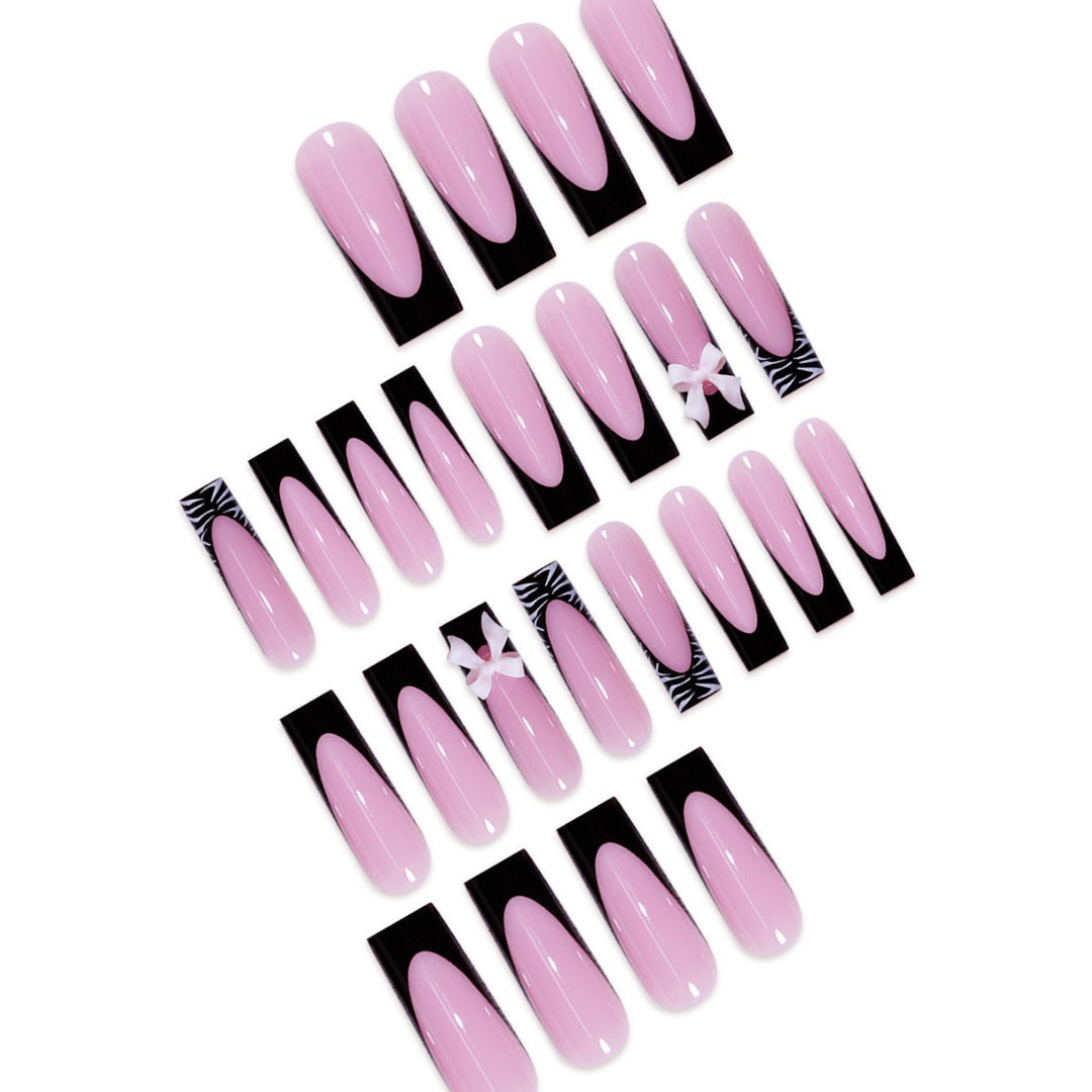Elegant Decorative Press-On Nail Art Extensions Stornfield