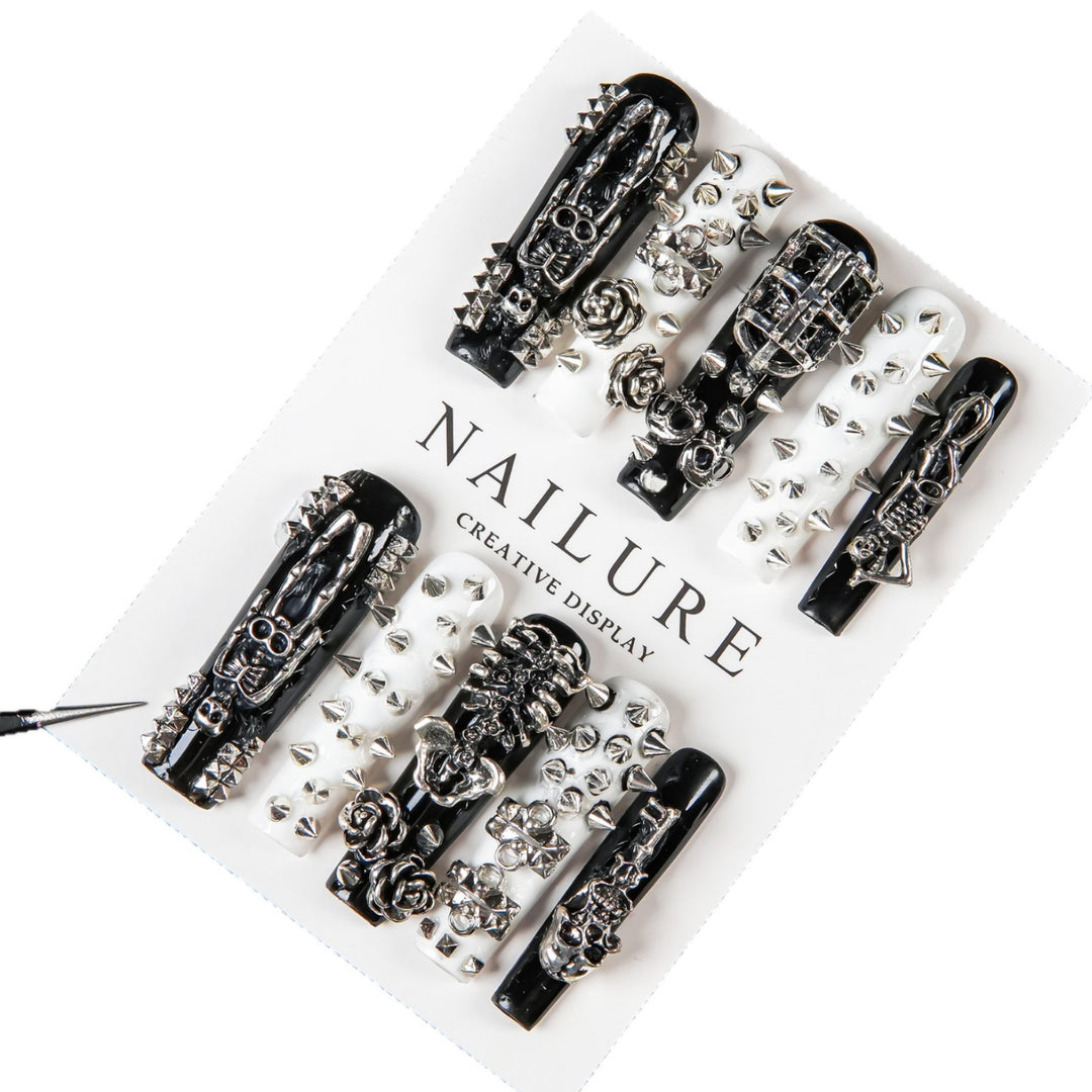 Decorative Gothic Press-On Nail Set