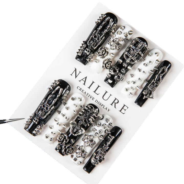 Decorative Gothic Press-On Nail Set