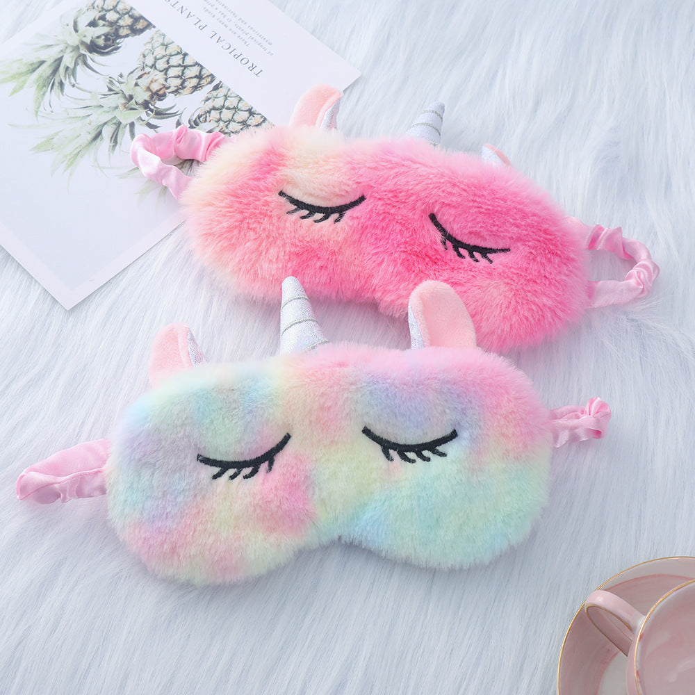 Women's plush-filled unicorn sleep mask with 3D horn, embroidered eyelashes and adjustable satin band Stornfield