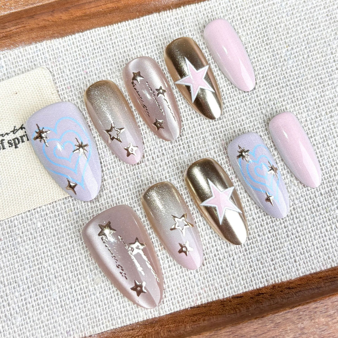 Artistic Star-Embellished Press-On Nail Set