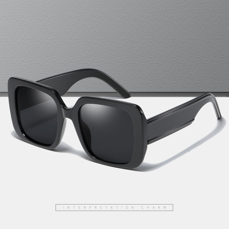 Ladies fashionable sunglasses Stornfield