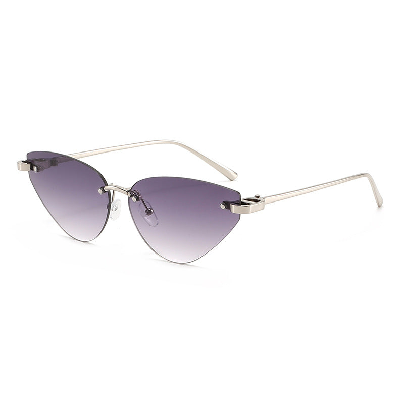 Women elegant Cat-Eye sunglasses with ultra-light metal frame Stornfield