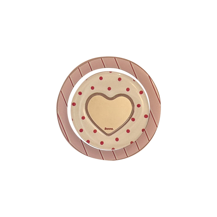 Heart-shaped coaster with playful design Stornfield