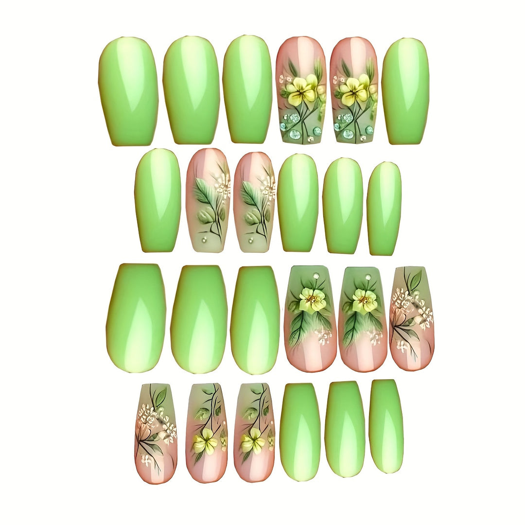 Floral Art Press-On Nail Design Stornfield