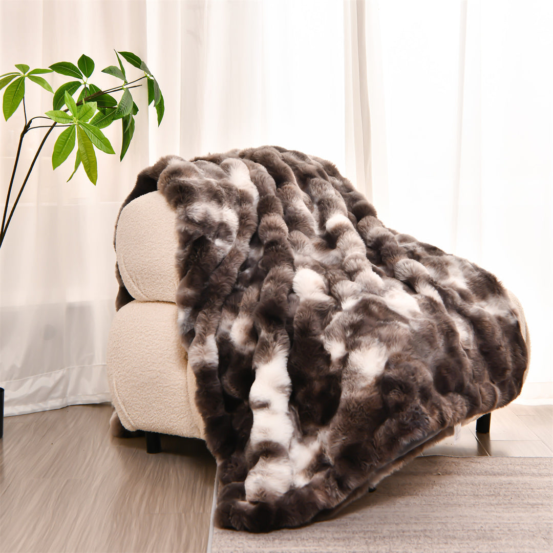 Plush Faux Fur Throw Blanket