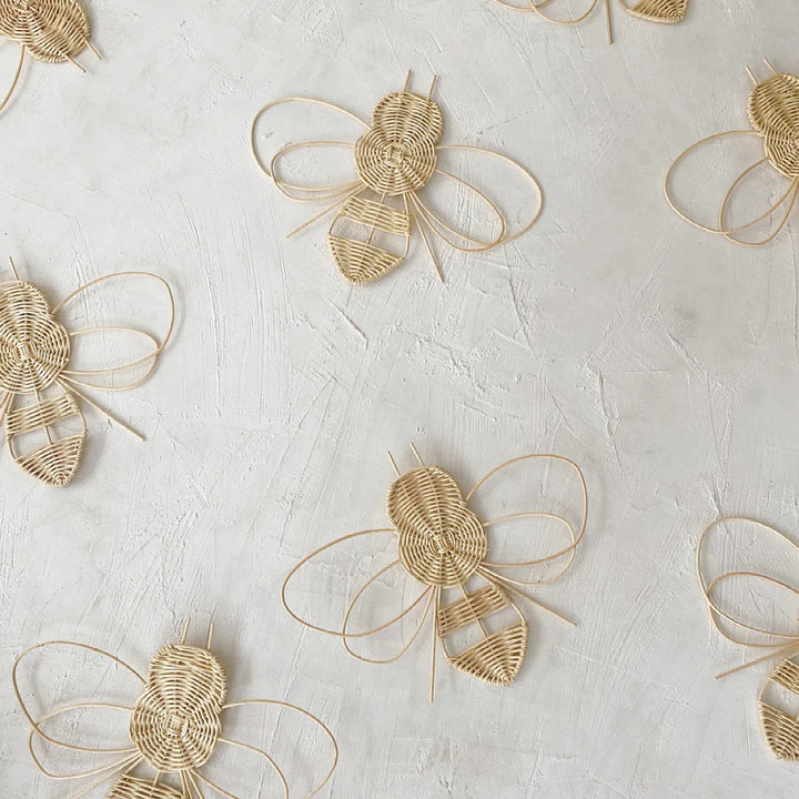 Decorative wall hanging in bee design Stornfield