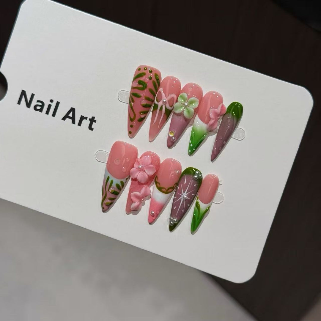 Artistic Floral Nail Art Tips
