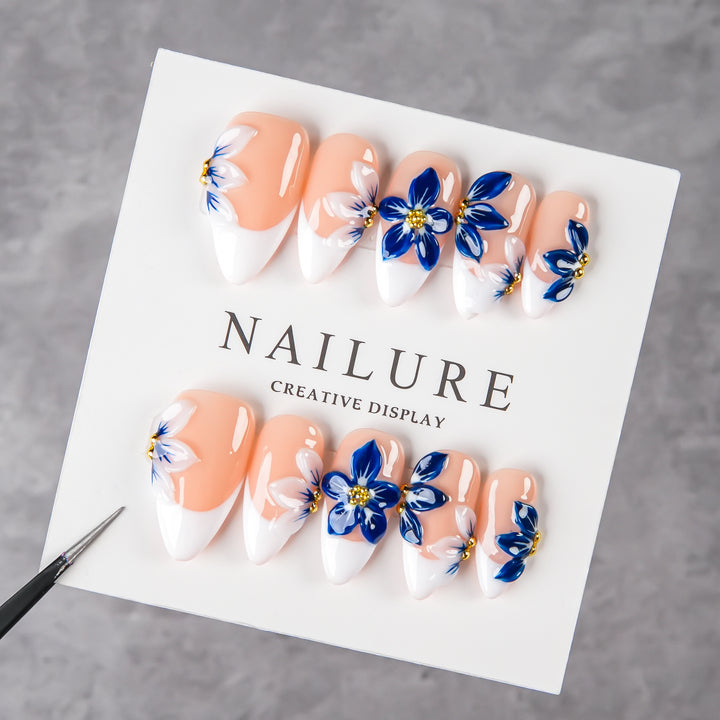 Floral Design Press-On Nails
