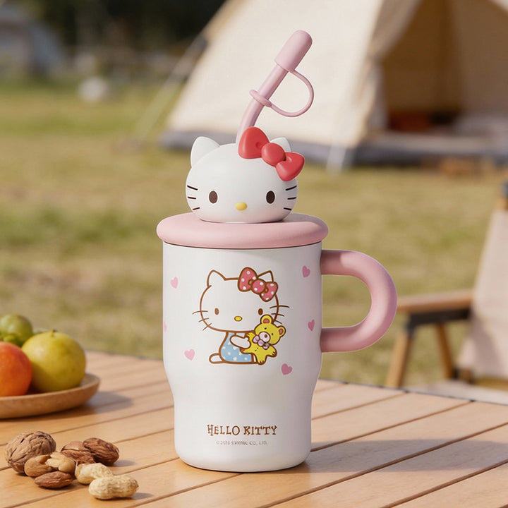 Ladies drinking cup with creative lid and straw Stornfield