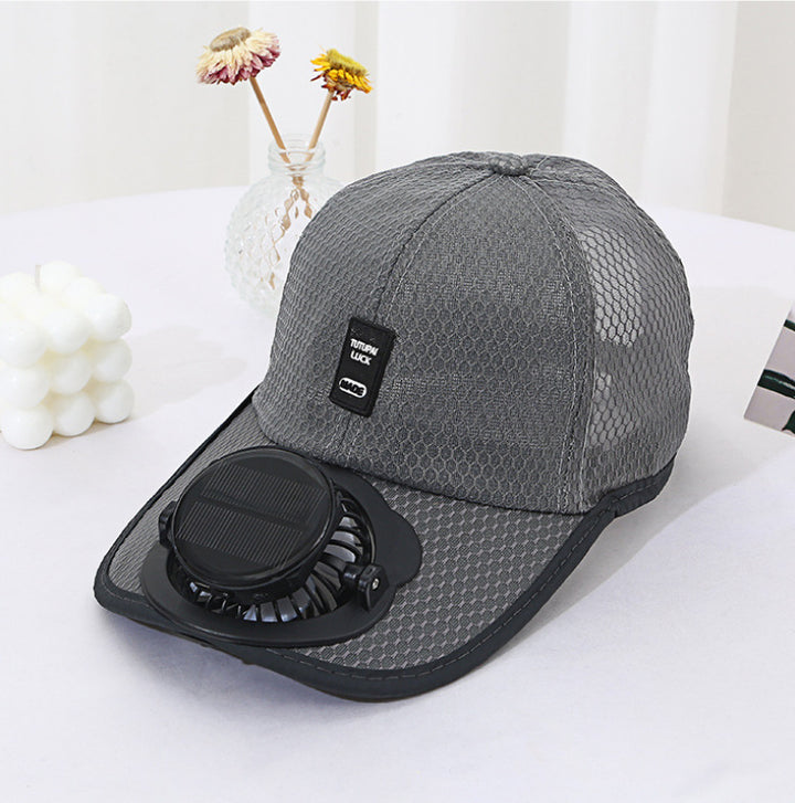 Ventilated baseball cap with integrated solar fan in the visor and breathable mesh Stornfield