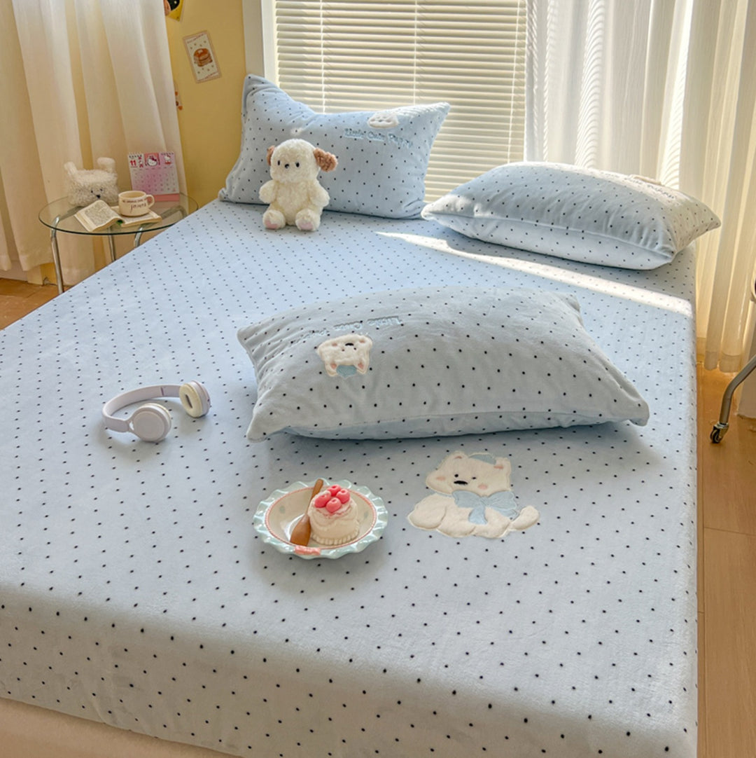 Plush Fitted Sheet and Pillowcase Set with Embroidered Kitten Plush Microfleece