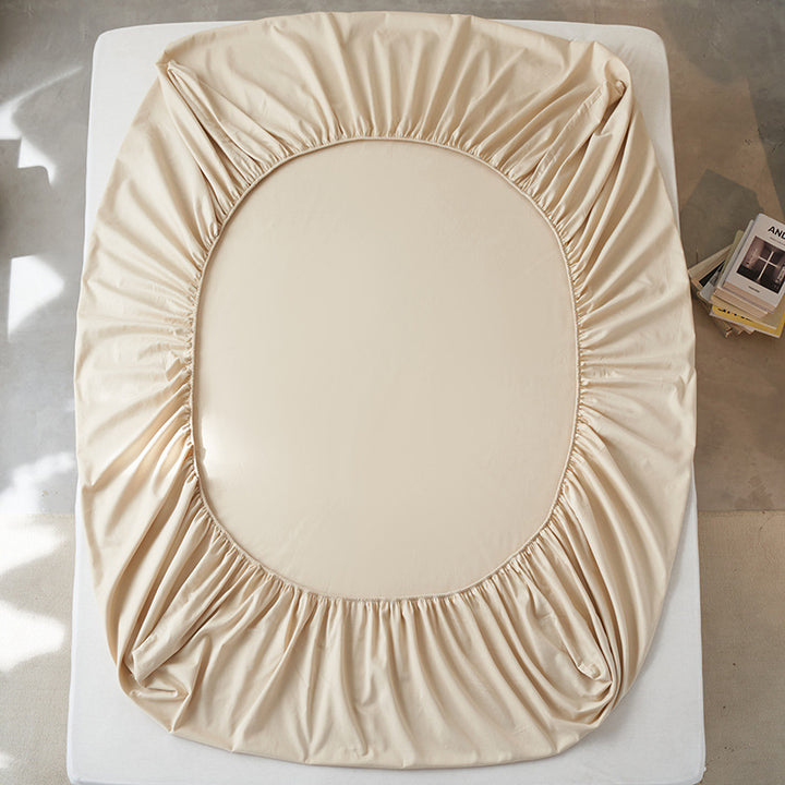Bed sheet set made of combed cotton with extra-deep fitted sheet and pillowcases