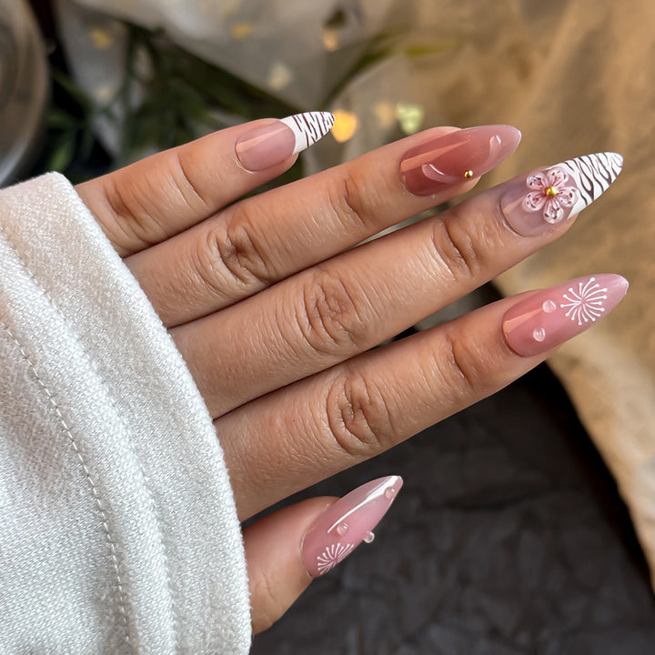 Elegant Floral Design Press-On Nails Stornfield