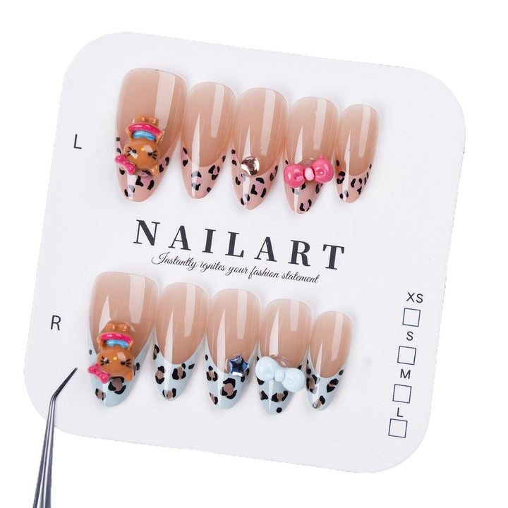 Fashionable Press-On Nail Set Stornfield
