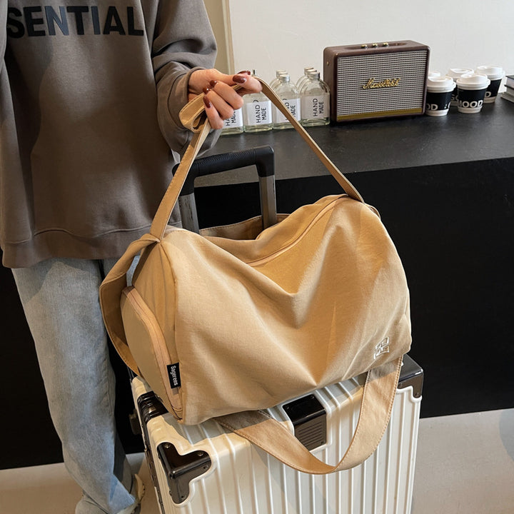 Multifunctional Sports Bag with Practical Carrying Options Stornfield