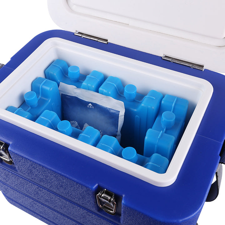 Women's compact cooler with durable insulation and practical carrying strap Stornfield