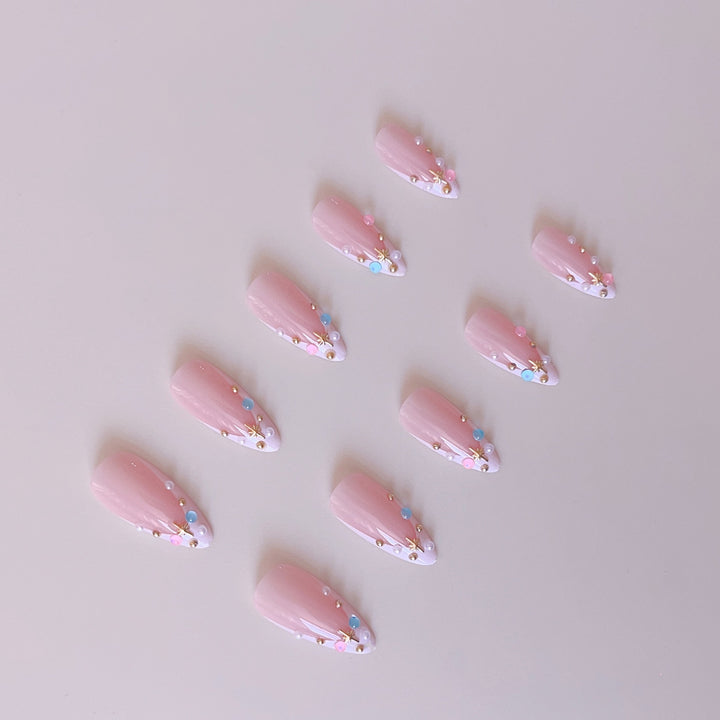 Artificial nail set with glamorous 3D decorations and sparkling rhinestones Stornfield