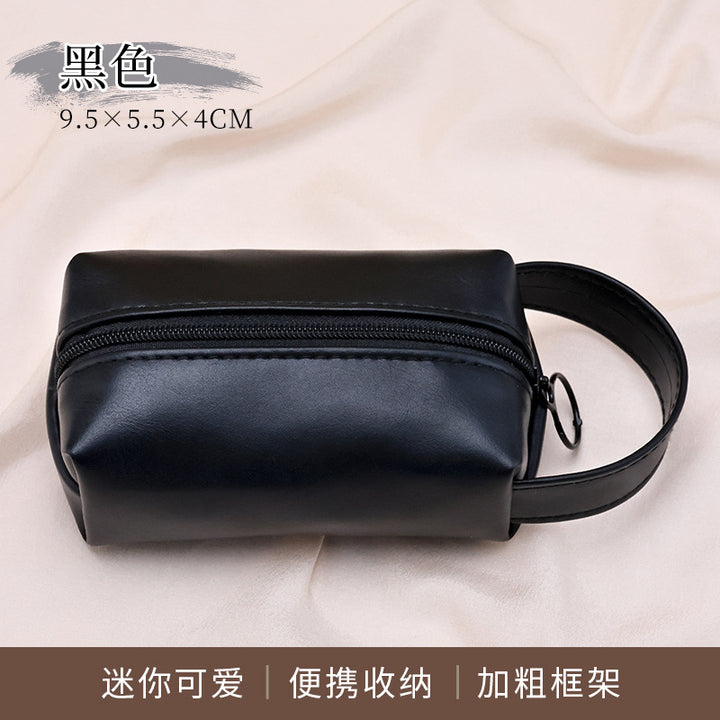 Cosmetic bag with practical double zipper Stornfield