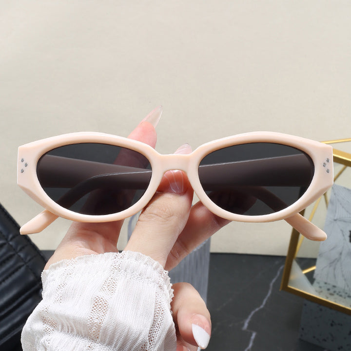 Ladies' trendy sunglasses with animal print and stylish frame Stornfield