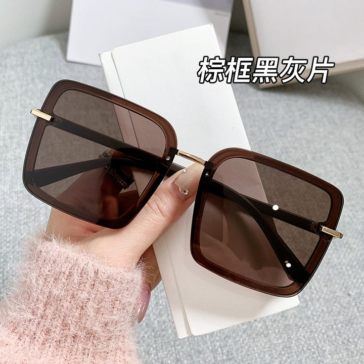 Women's trendy sunglasses in modern square design Stornfield