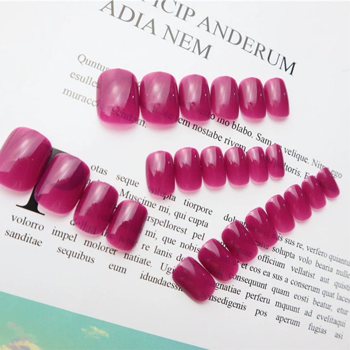 Glossy Press-On Nail Set with Sparkling Finish Stornfield