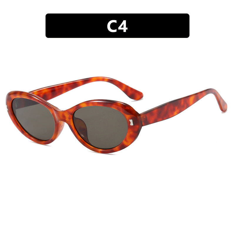 Women's sunglasses in elegant retro style Stornfield