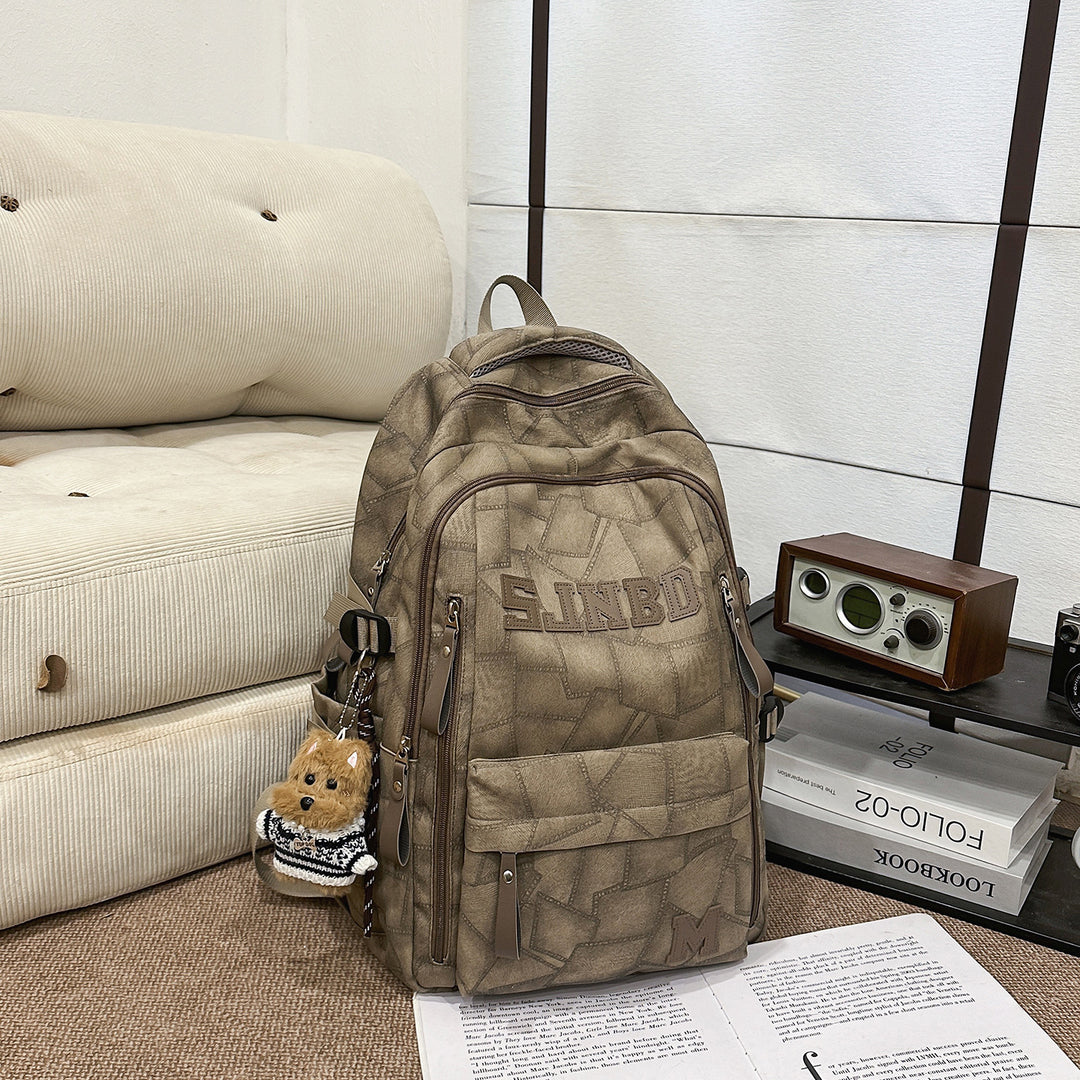 Versatile Multi-Pocket Backpack with Keychain Stornfield