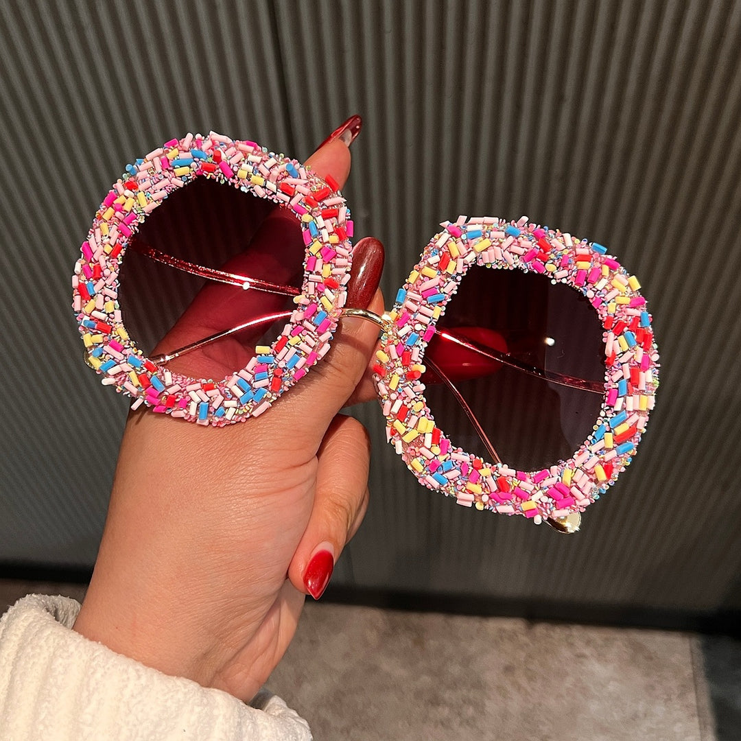 Women's fashion sunglasses with creative structures and colorful accents Stornfield