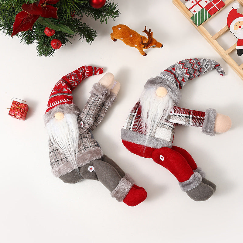 Decorative Santa Claus Curtain Holder Stornfield