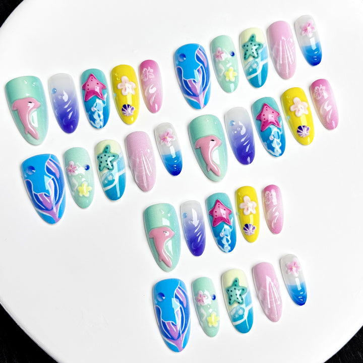 Vibrant Ocean-Inspired Press-On Nail Art Set