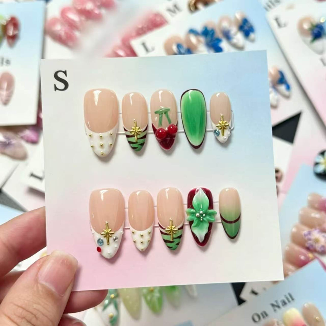 Decorative Handcrafted Press-On Nail Art Set with Beach-Inspired Designs