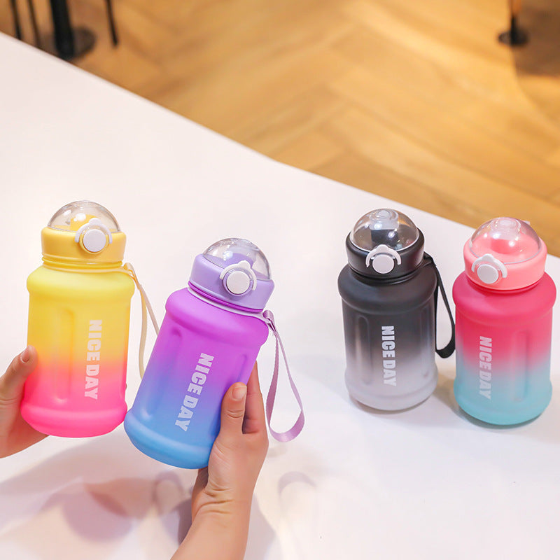 Women's Sporty Water Bottle with Practical Closure Mechanism Stornfield