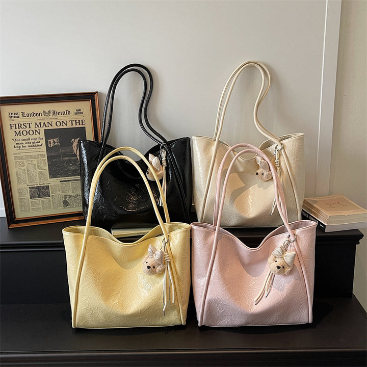 Versatile Soft-Finish Tote Stornfield