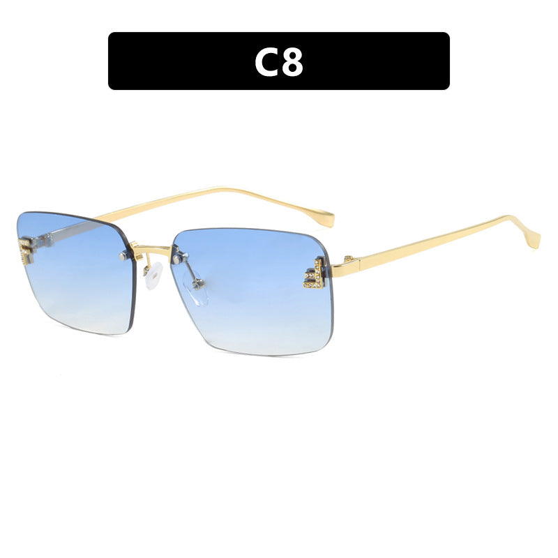 Ladies square sunglasses with elegant golden frame and stylish lenses Stornfield