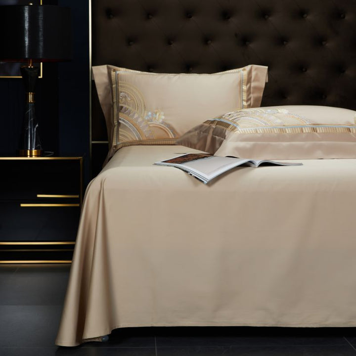 Luxury Egyptian Cotton Sateen Duvet Cover Set with Embroidered Baroque Medallion