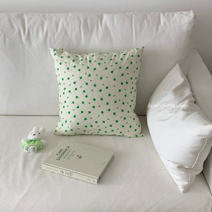 Decorative Floral Pattern Cushion