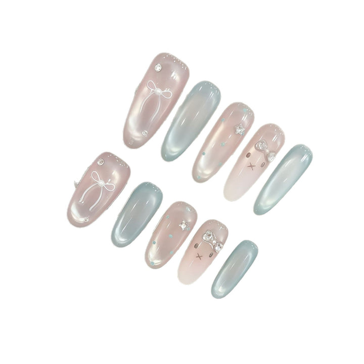 Artificial nails with playful details Stornfield