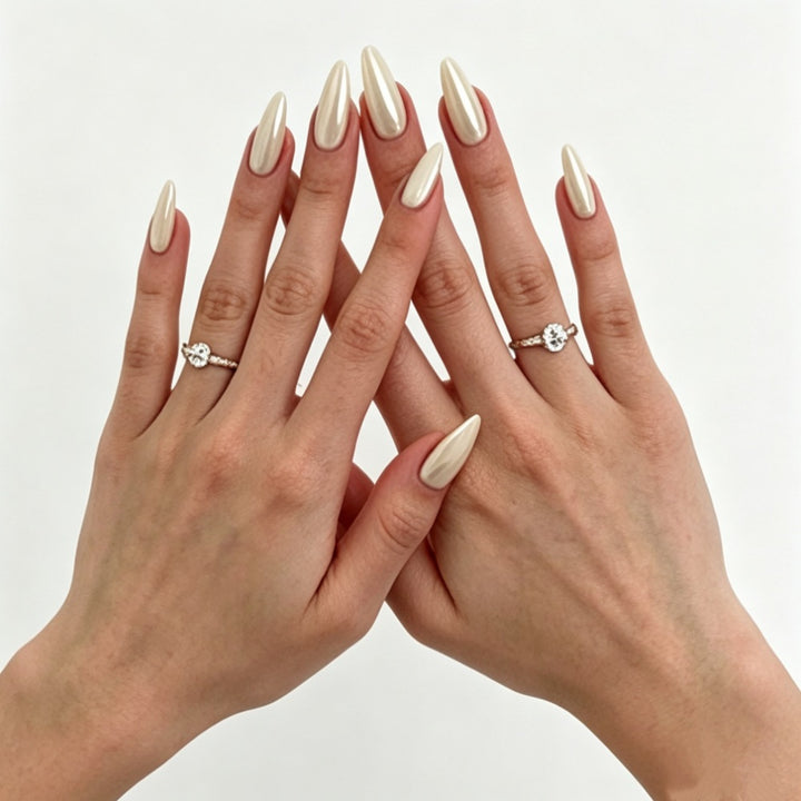 Trendy and Shiny Artificial Nails Stornfield