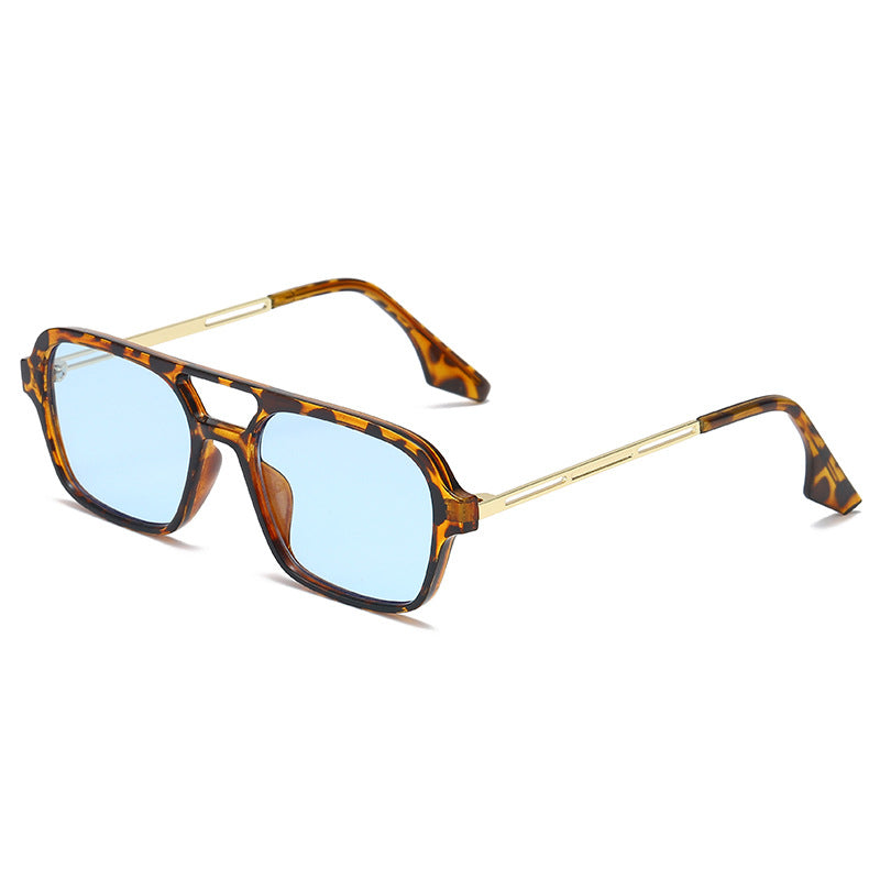 Women's trendy square sunglasses with transparent frame and gentle lenses Stornfield