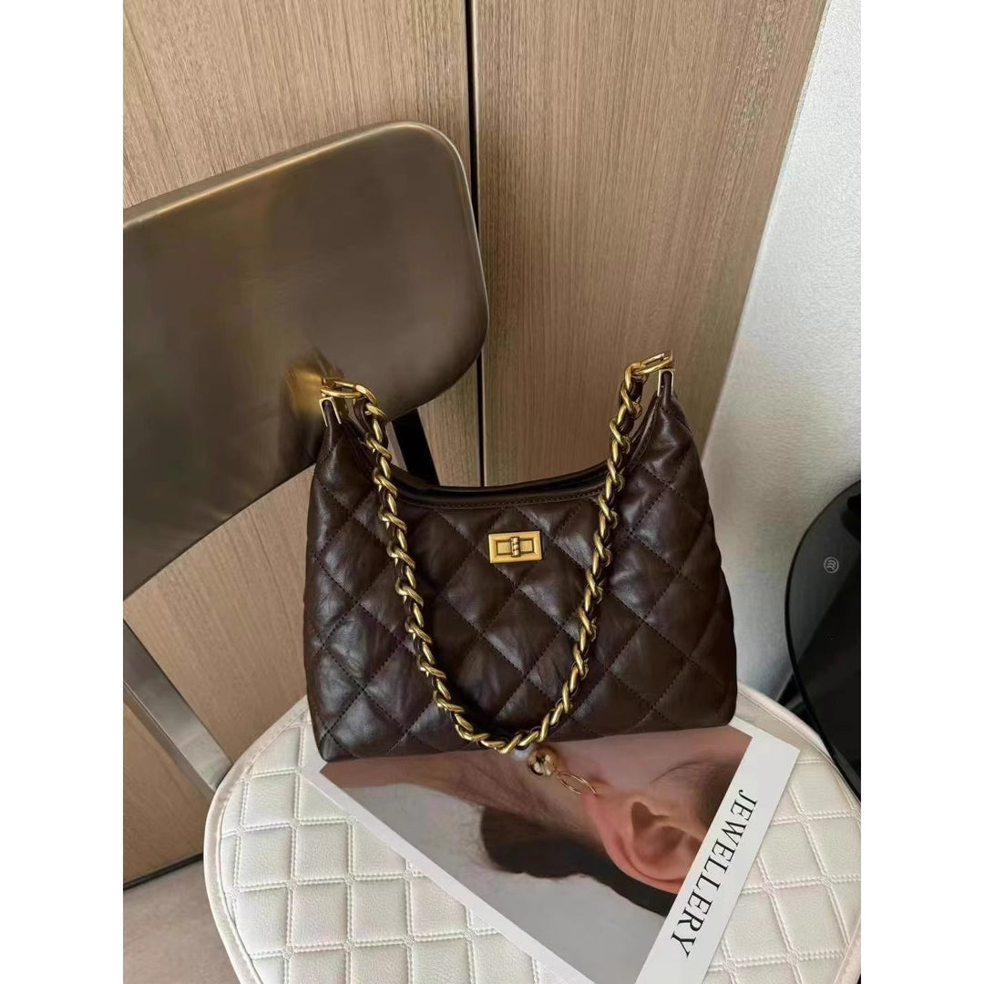 Quilted Chain-Detail Shoulder Bag Stornfield