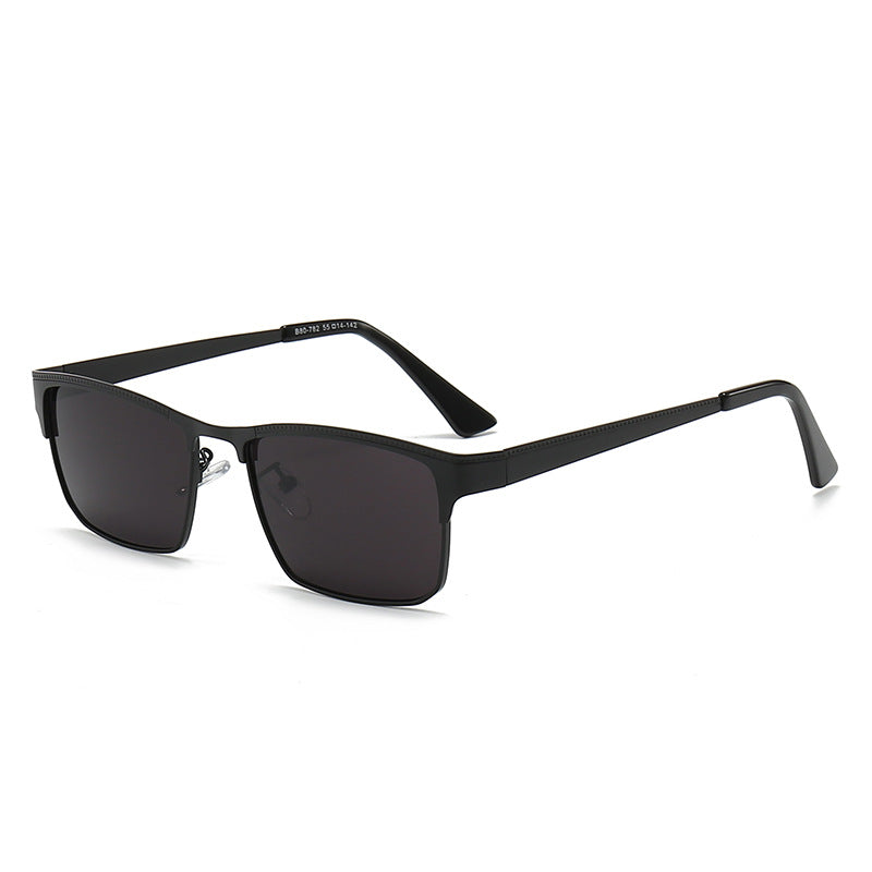 Women’s square sunglasses with a stylish frame and optimal UV protection Stornfield