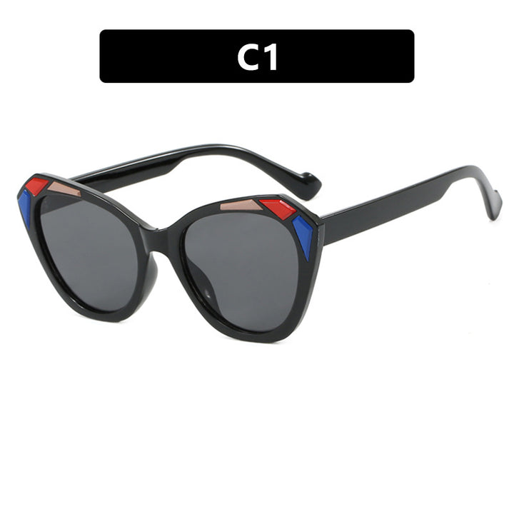 Ladies Cat Eye Sunglasses with Fashionable Details Stornfield