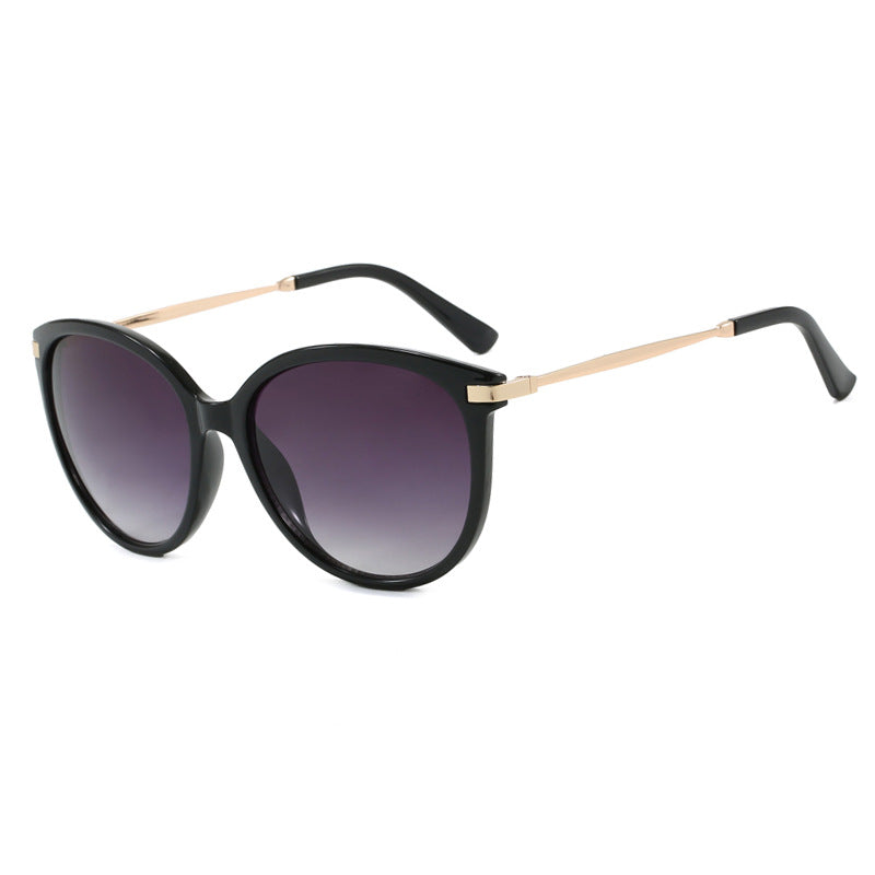 Women's sunglasses in trendy cat-eye design with lightweight frame and UV protection Stornfield