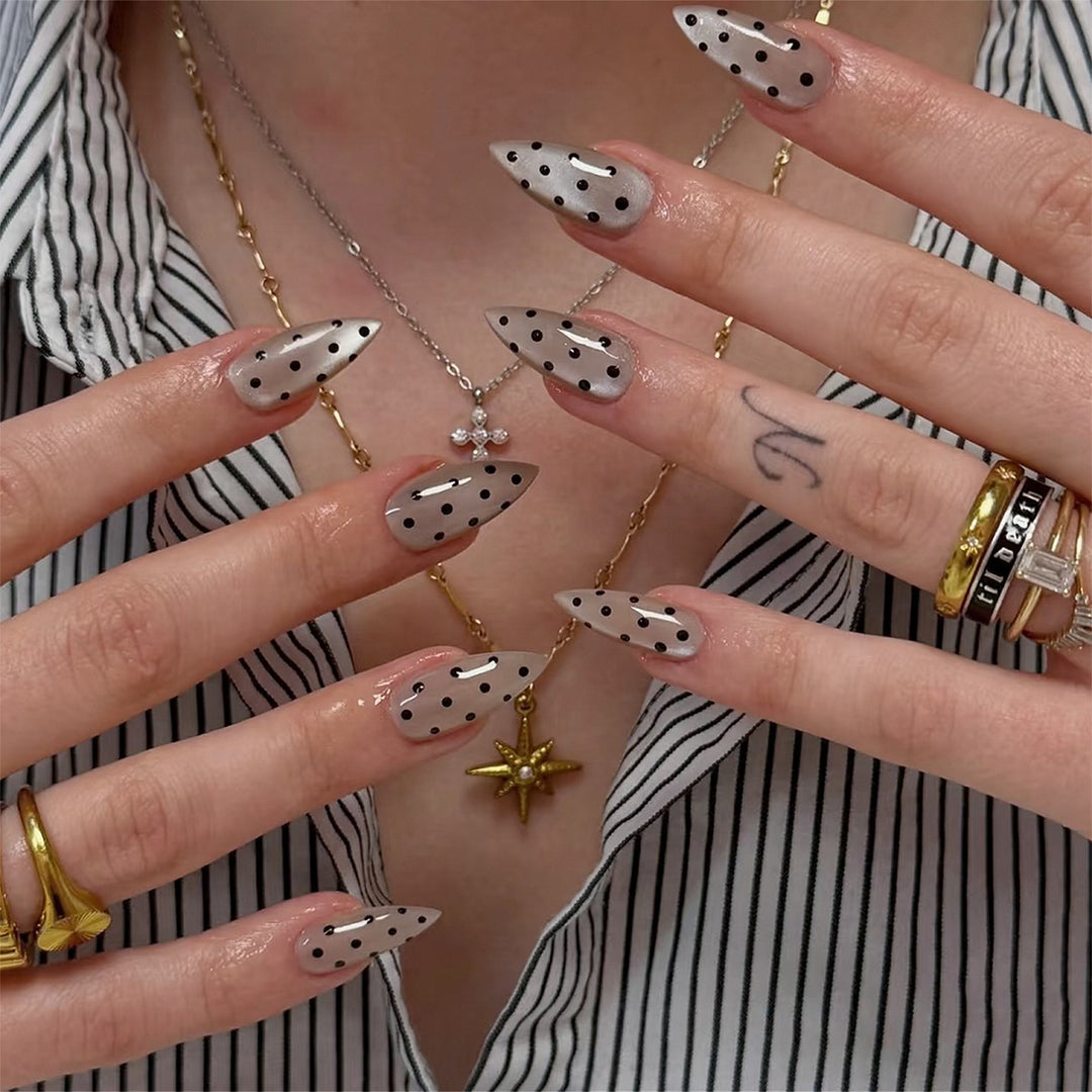 Artful nail tips in modern design Stornfield