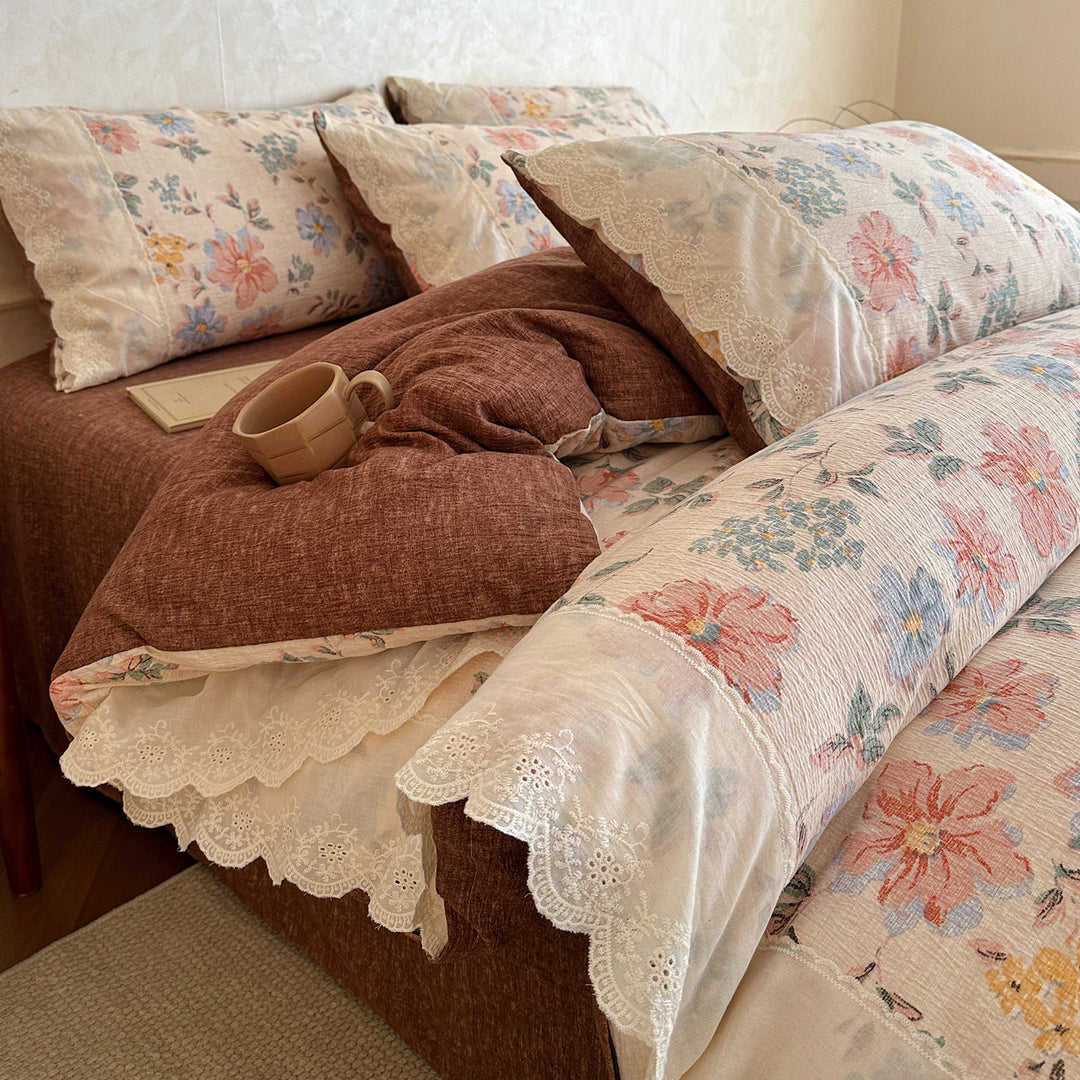 Vintage Floral Embellished Bedding Set