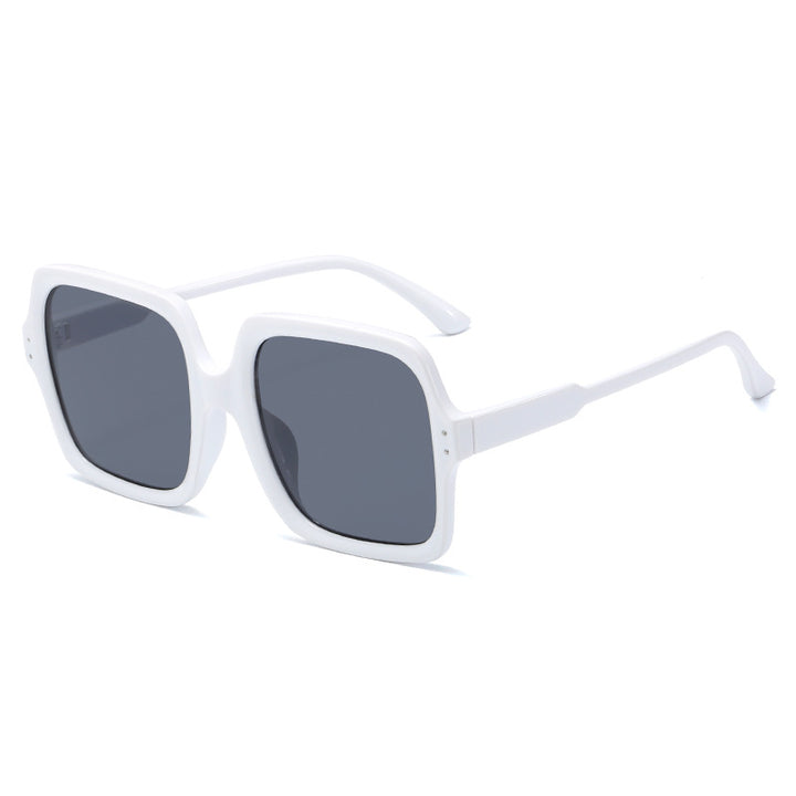 Women’s trendy oversized sunglasses with modern design Stornfield