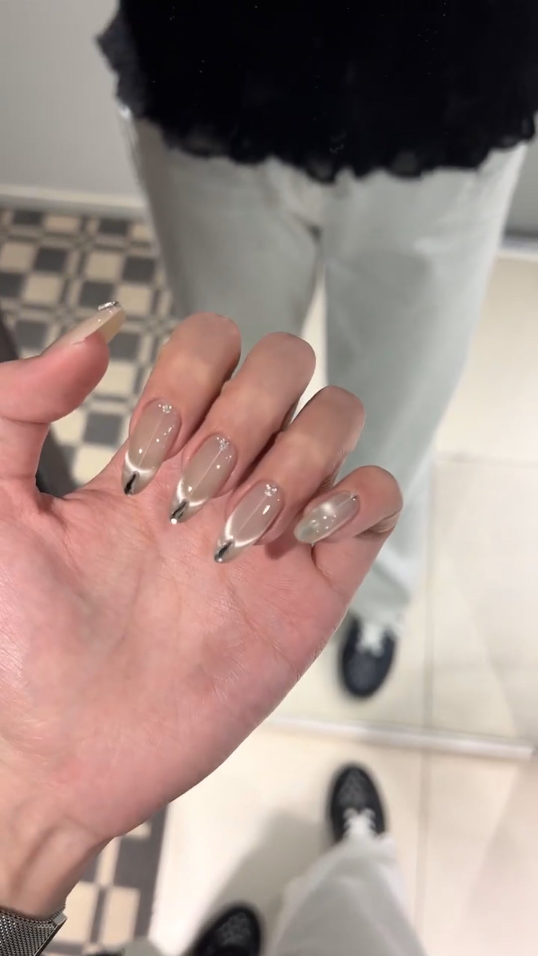 Artificial Nail Set with Elegant French Style Stornfield