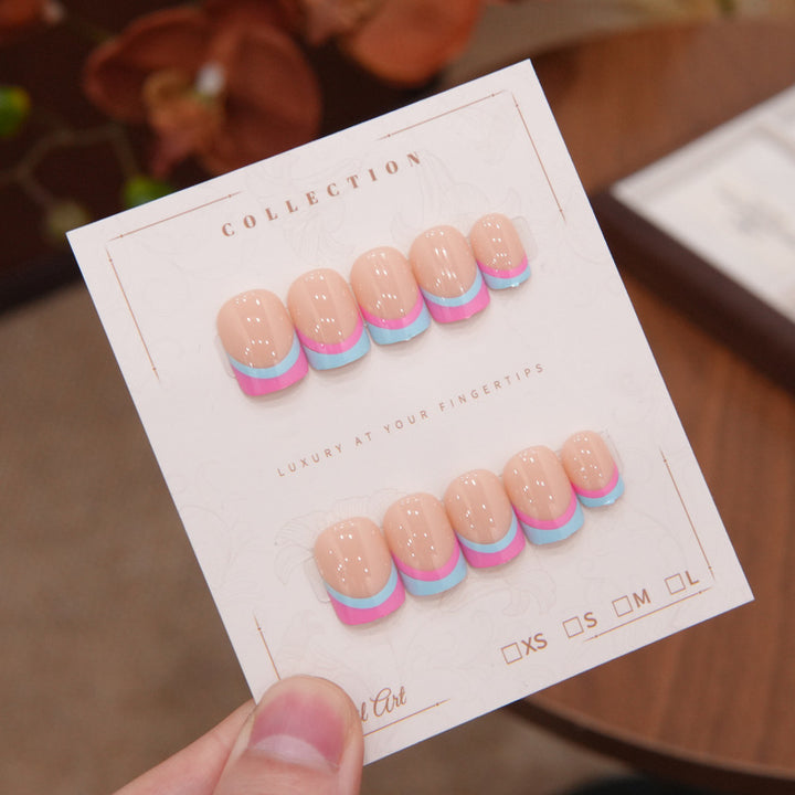 Luxurious Artfully Designed Press-On Nail Set