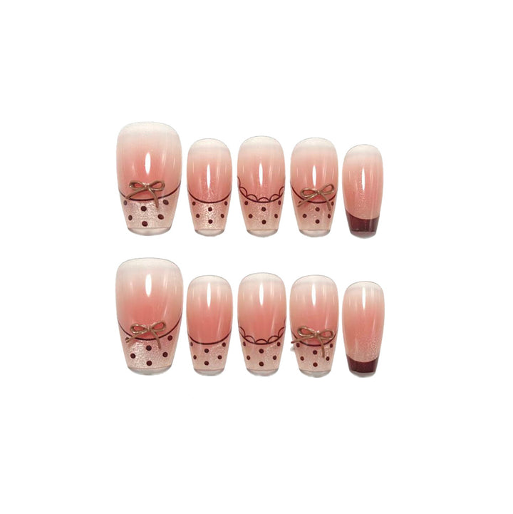 Artificial Nails in Elegant Minimalist Design Stornfield